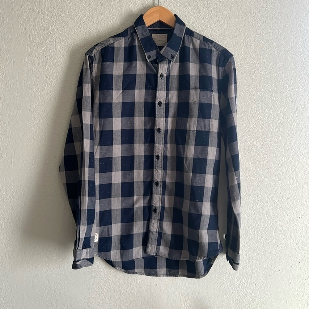 7 Diamonds Hi Five Button Down Shirt